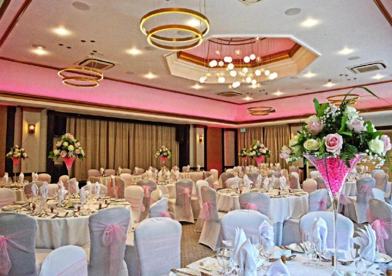 Swindon Blunsdon House Hotel, BW Premier Collection 외부 사진
