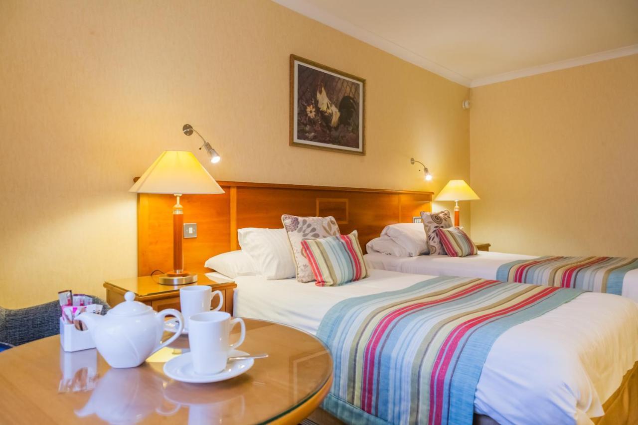 Swindon Blunsdon House Hotel, BW Premier Collection 외부 사진