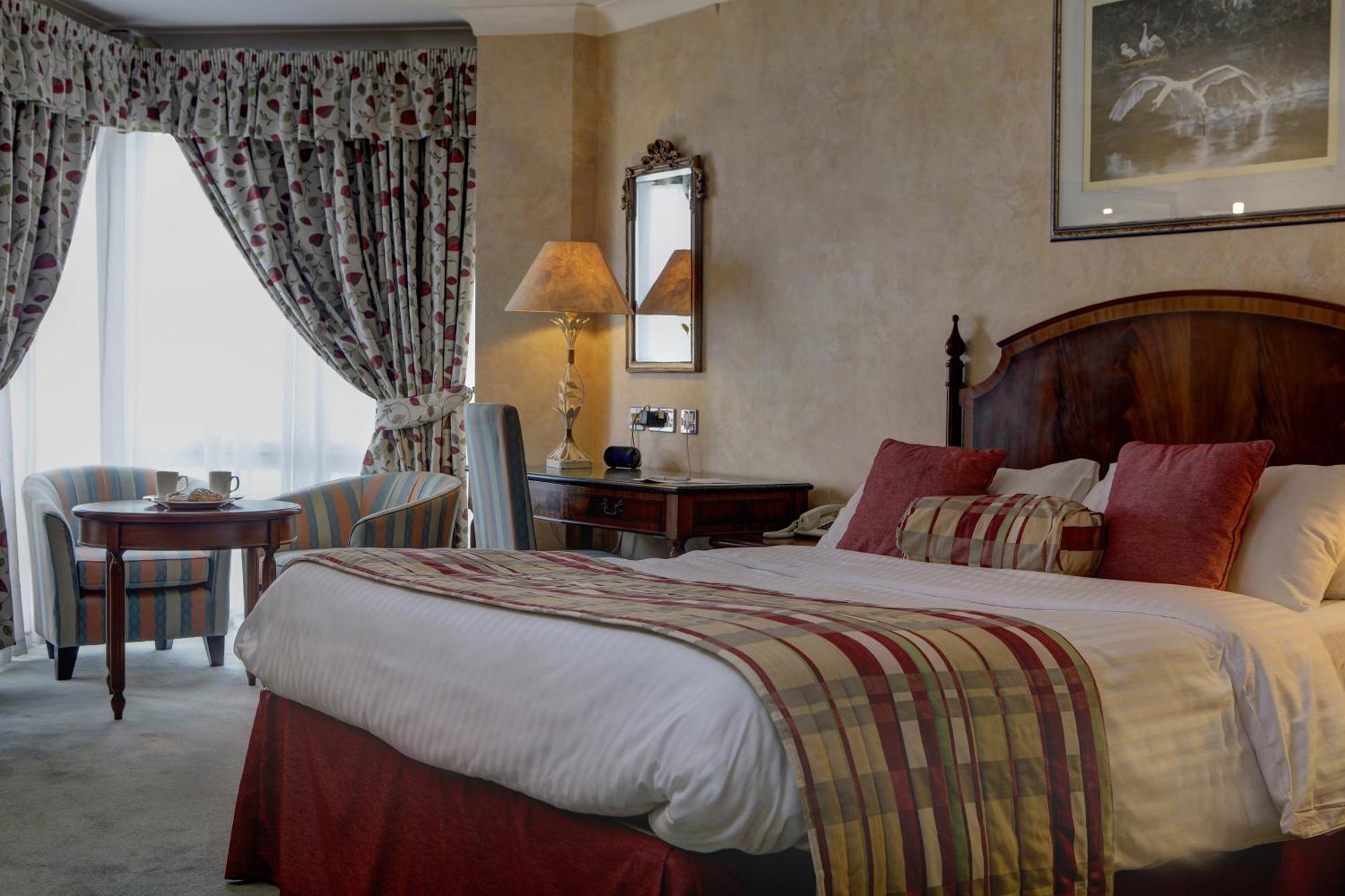 Swindon Blunsdon House Hotel, BW Premier Collection 외부 사진