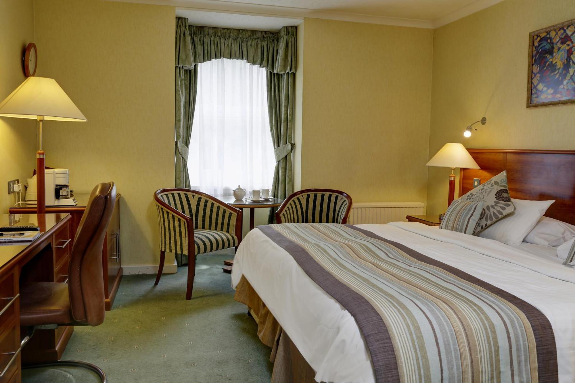 Swindon Blunsdon House Hotel, BW Premier Collection 외부 사진