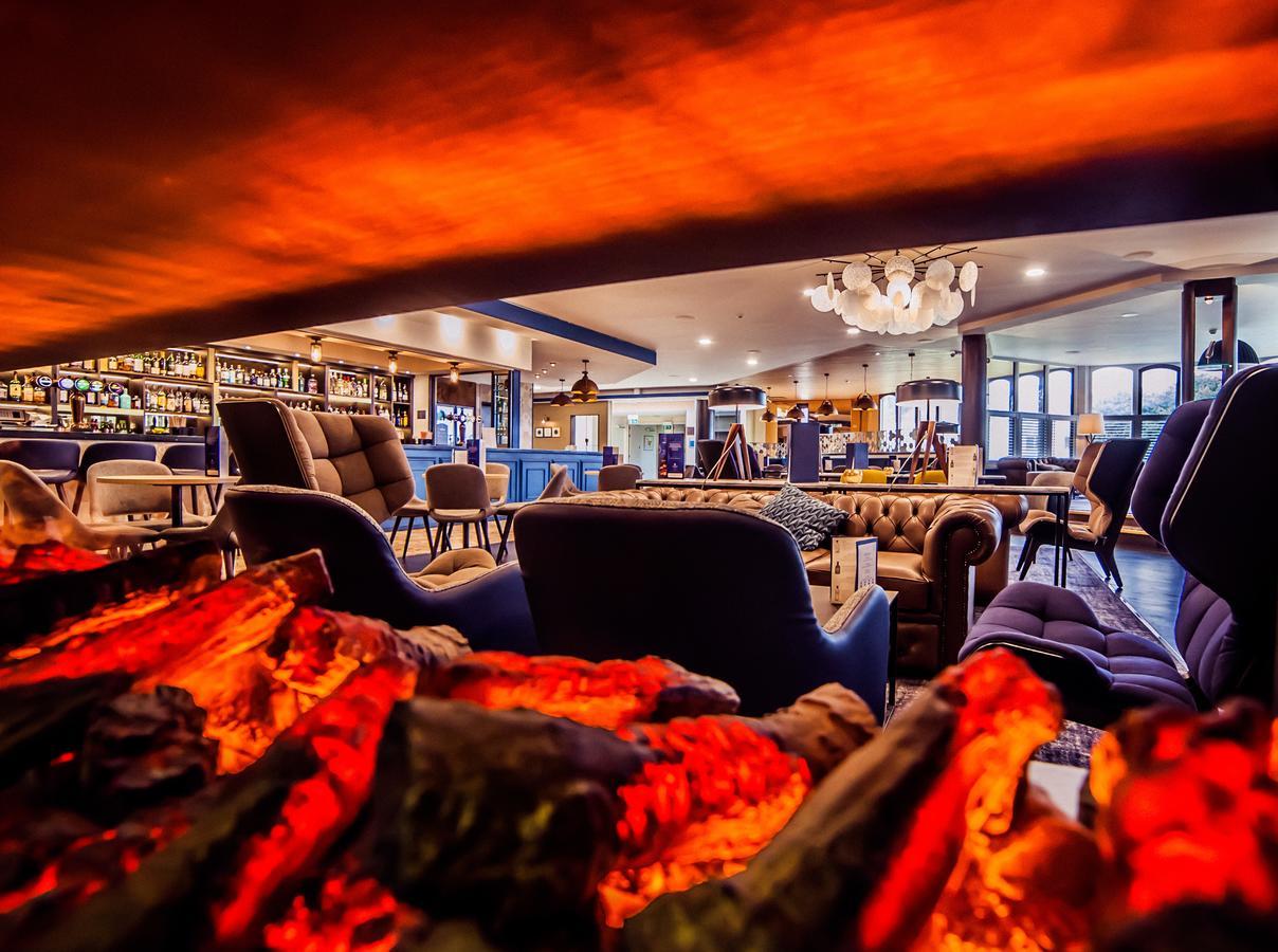 Swindon Blunsdon House Hotel, BW Premier Collection 외부 사진