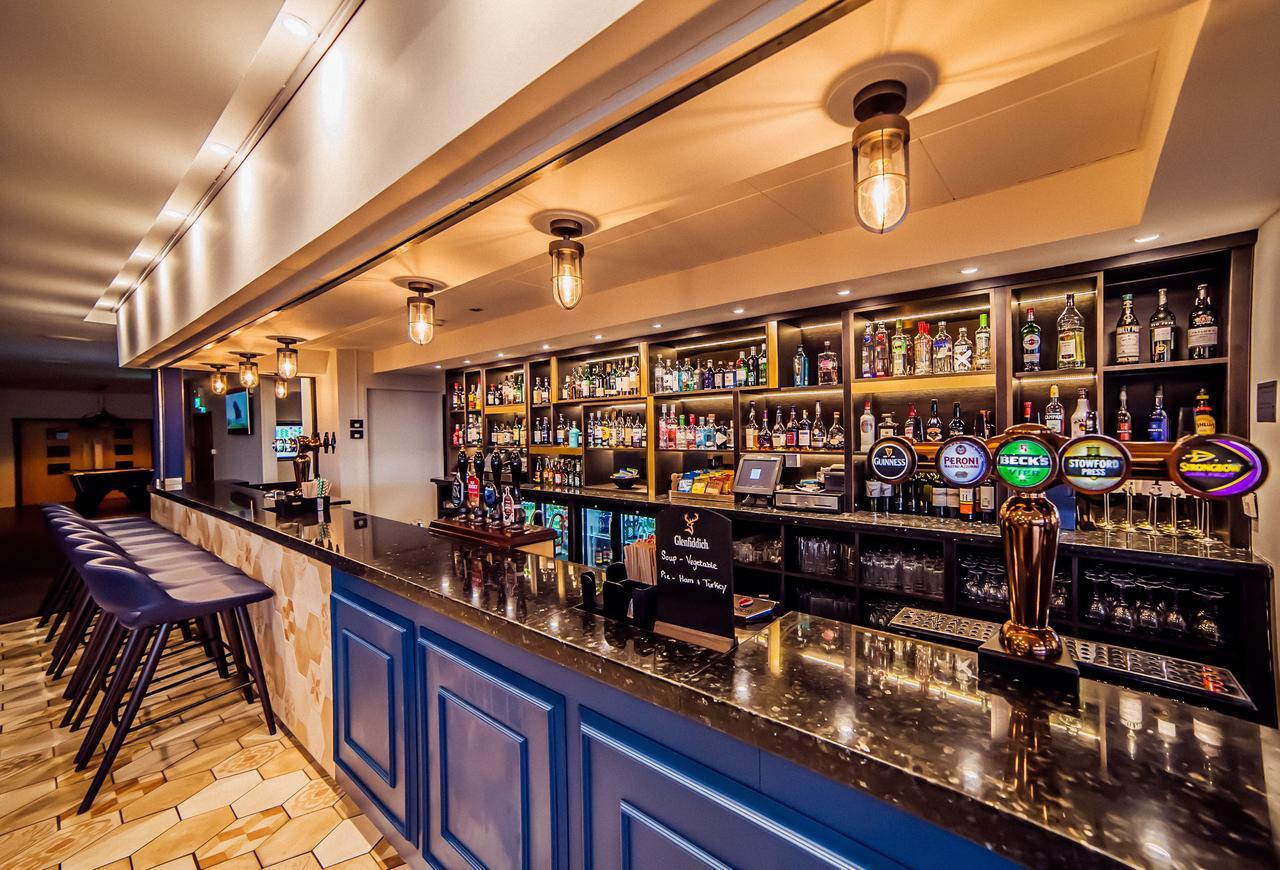 Swindon Blunsdon House Hotel, BW Premier Collection 외부 사진